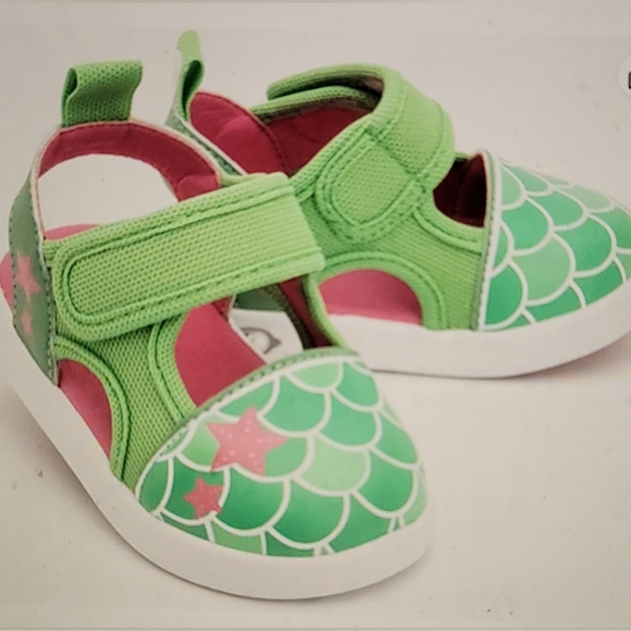 !k!k Other - !k!k! Size 9 kids velcro closure shoe